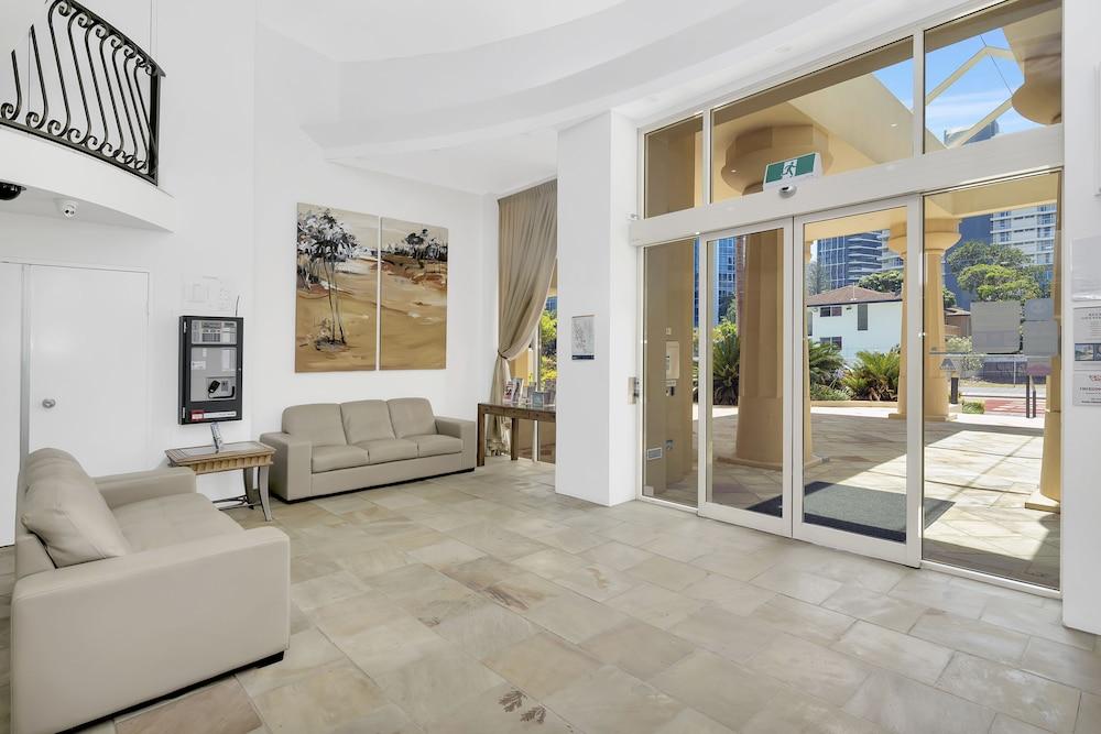 Palazzo Colonnades Aparthotel Gold Coast Buitenkant foto