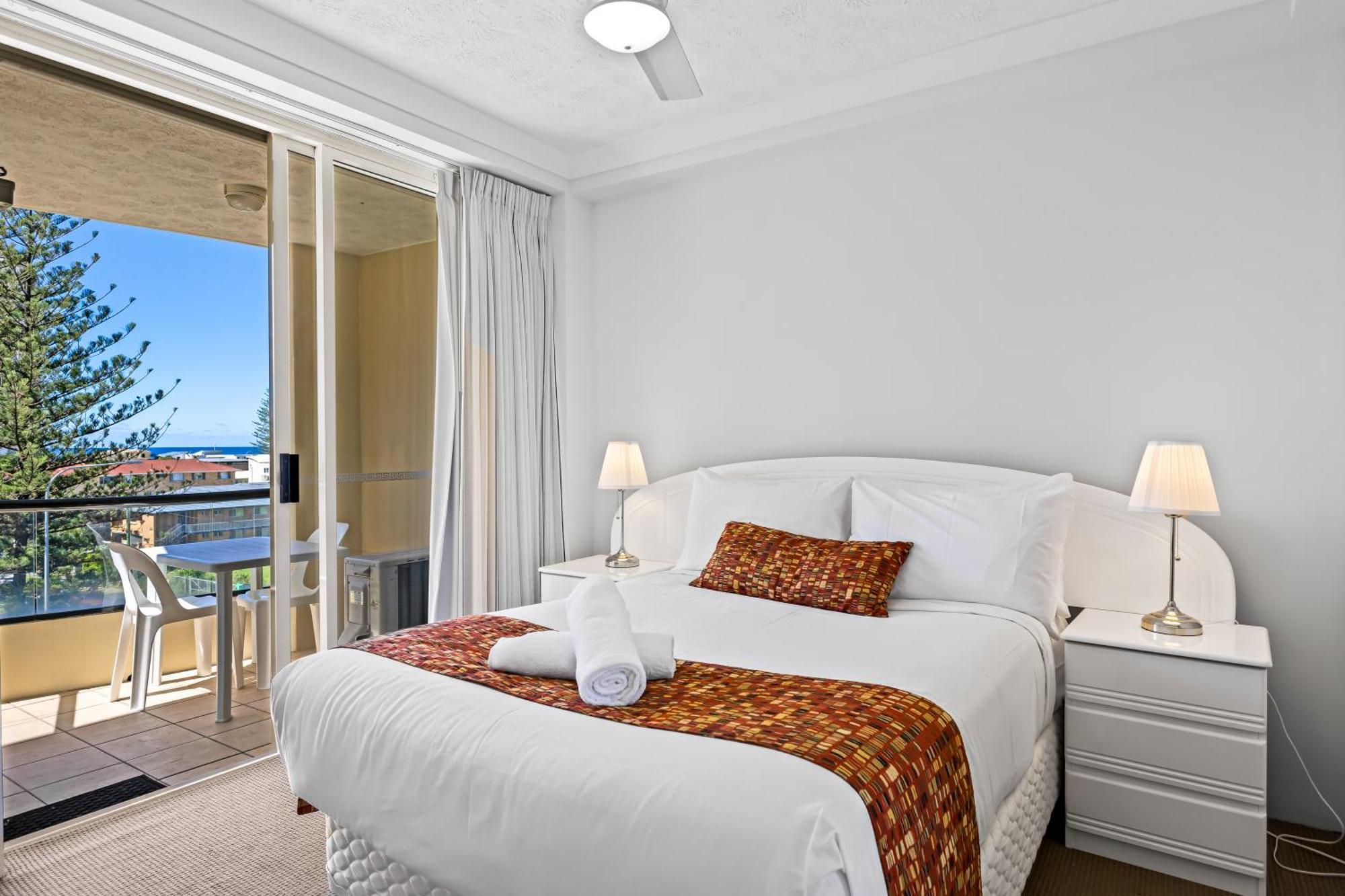 Palazzo Colonnades Aparthotel Gold Coast Buitenkant foto