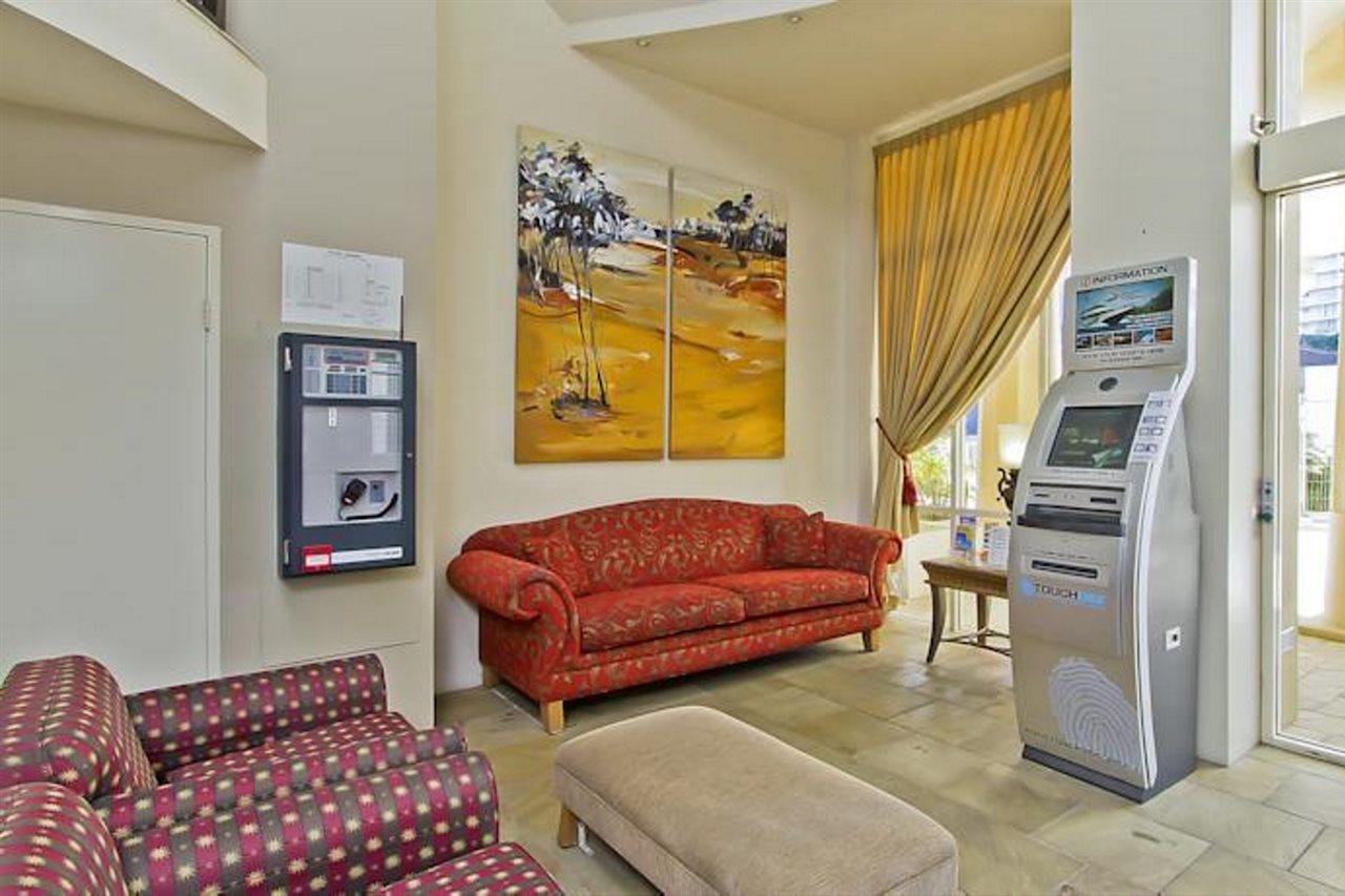 Palazzo Colonnades Aparthotel Gold Coast Buitenkant foto